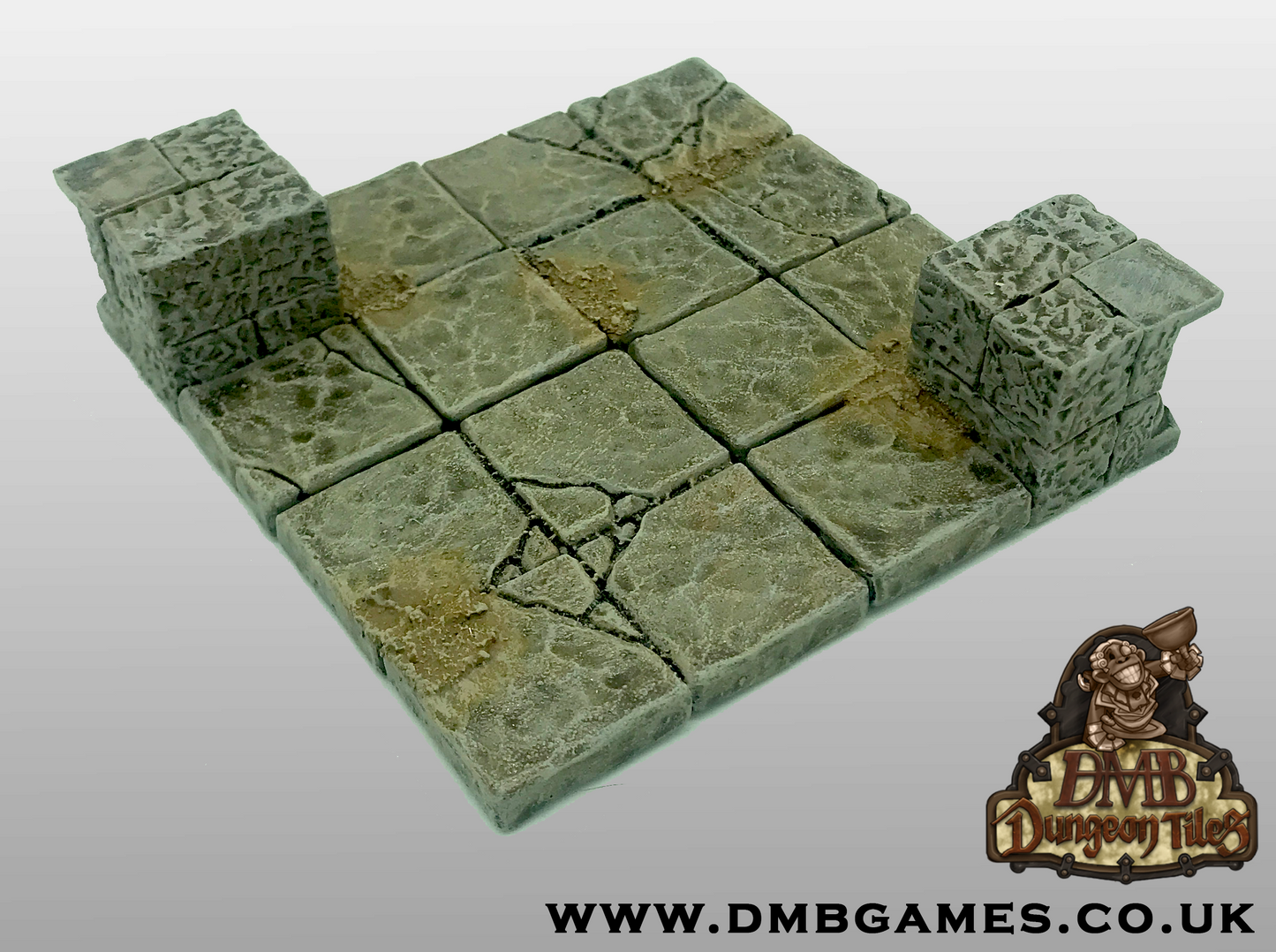 Geomorph Tile: 4x4 Floor Tile with Decorative Corner Pillars